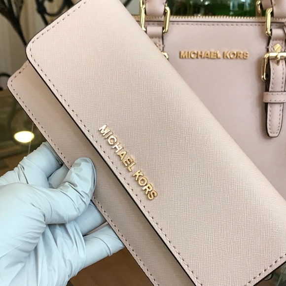 Authentic Michael kors Ciara MD handbag&wallet - Picture 3 of 8